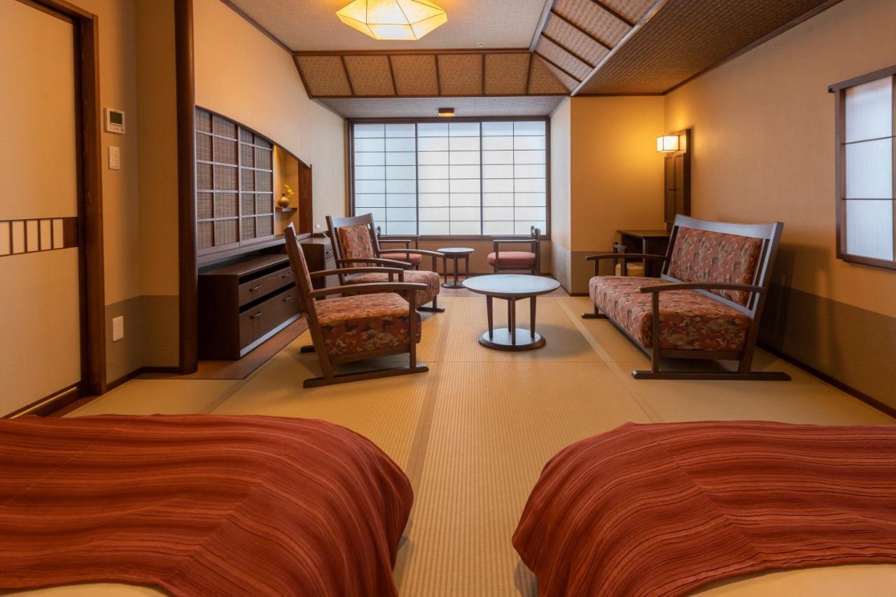 Готель Jozankei Onsen Yurakusoan Саппоро Екстер'єр фото