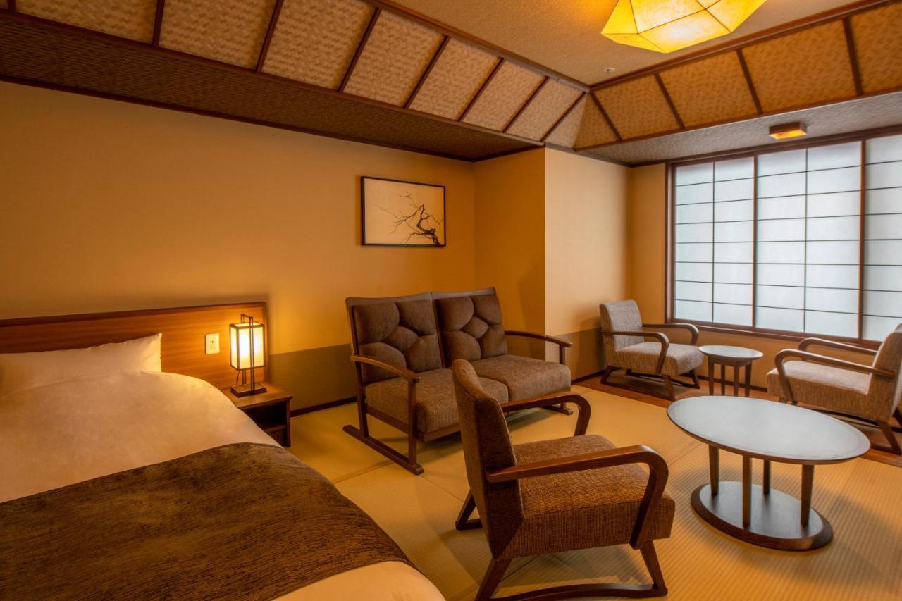 Готель Jozankei Onsen Yurakusoan Саппоро Екстер'єр фото