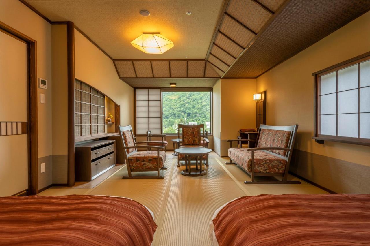 Готель Jozankei Onsen Yurakusoan Саппоро Екстер'єр фото