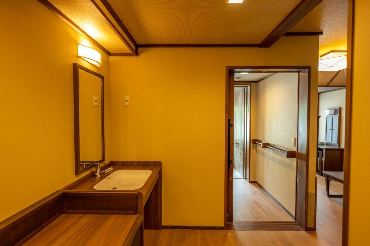 Готель Jozankei Onsen Yurakusoan Саппоро Екстер'єр фото